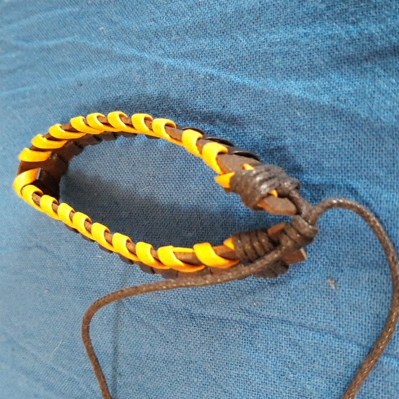Bracelets - Picture 2 of 2